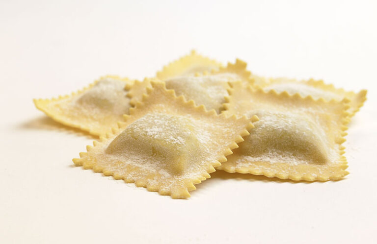 Jumbo Cheese Ravioli - Arctic Foods